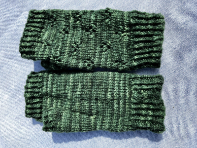 mitts-green-a